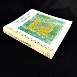 1995 Colorado Cache Cookbook Junior League Denver Everyday Vintage Recipes 430 p